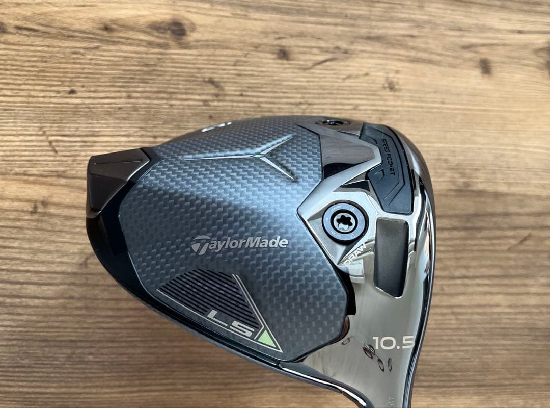 テーラーメイドゴルフ　QI35 LS ドライバー