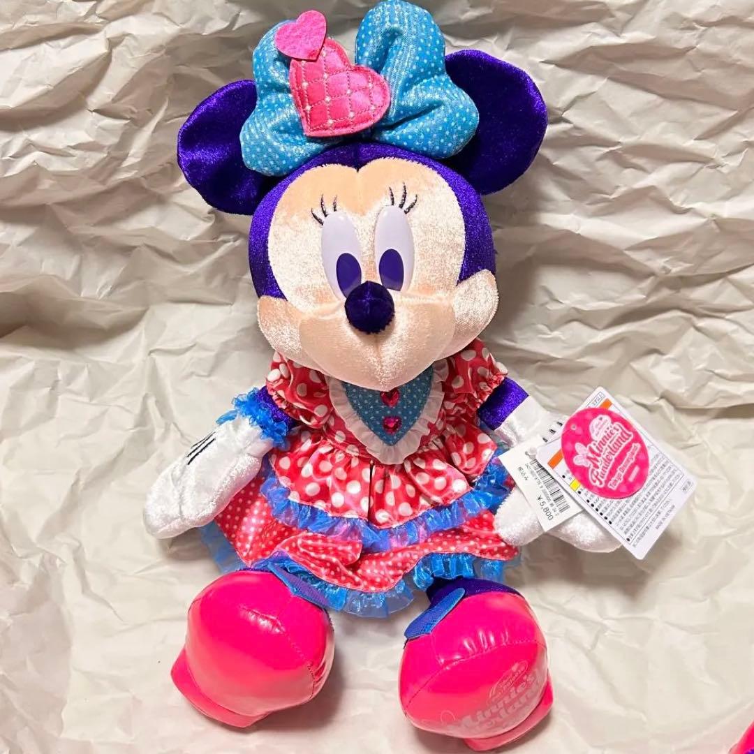 ディズニーパルパルーザ　ミニーのファンダーランド　ぬいぐるみ