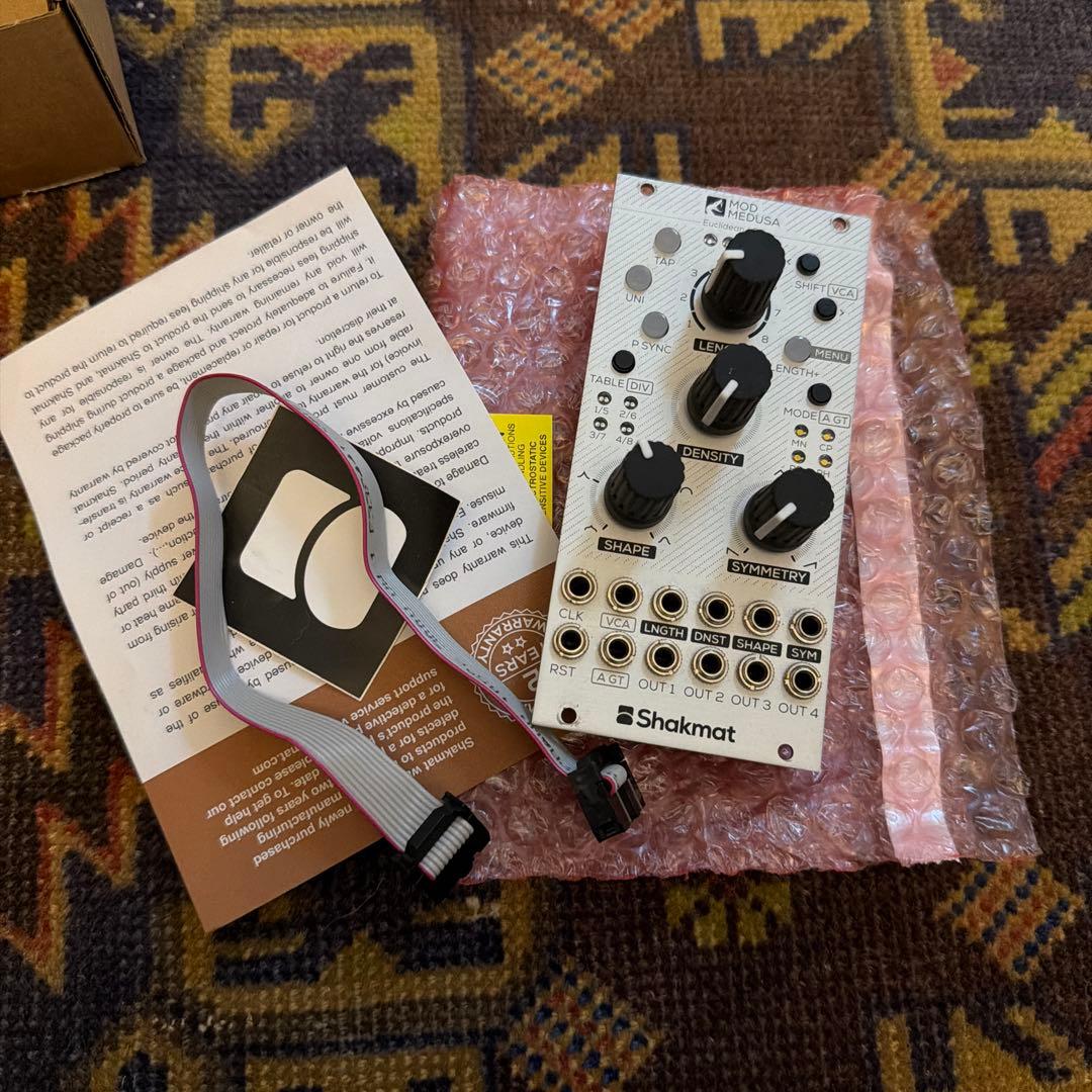 Shakmat Mod Medusa モジュラーシンセサイザー