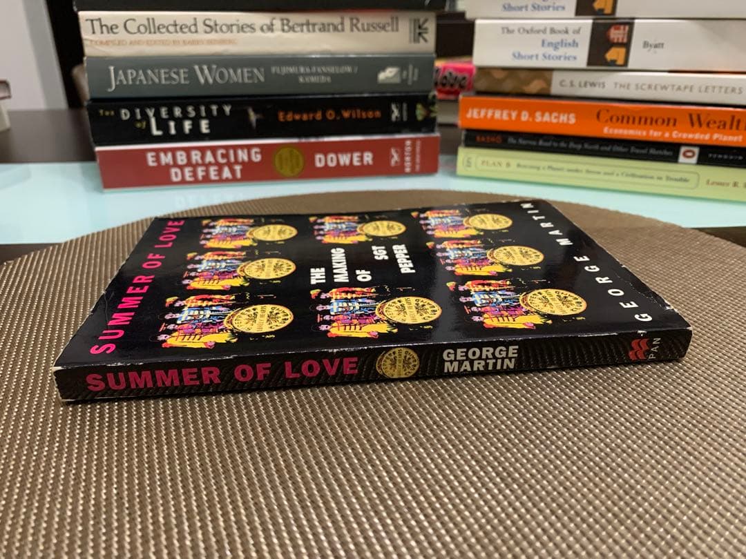 洋書 SUMMER OF LOVE: THE MAKING OF SGT PEPPER