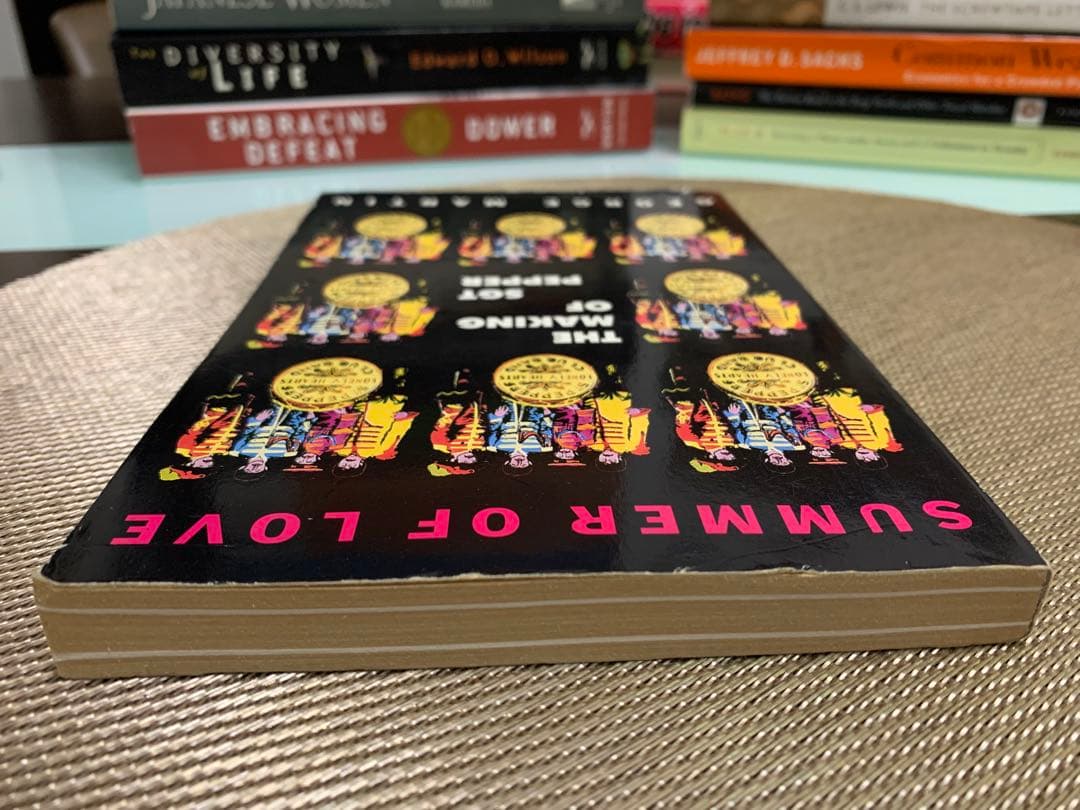 洋書 SUMMER OF LOVE: THE MAKING OF SGT PEPPER