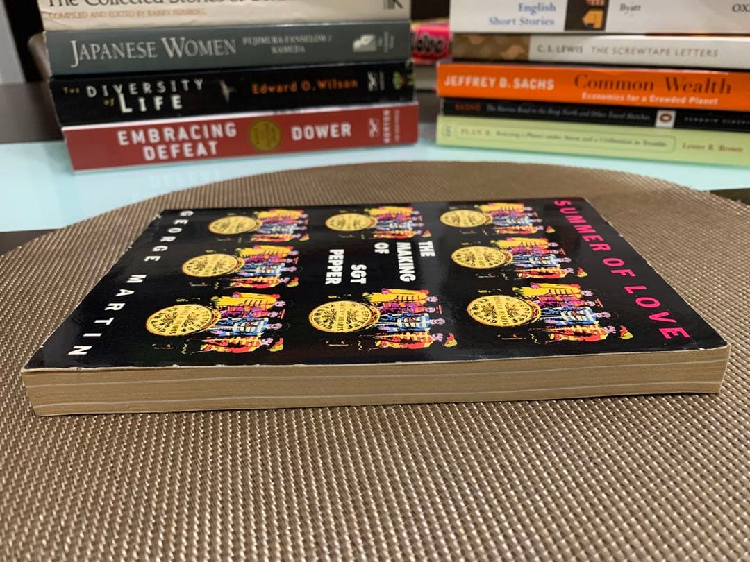 洋書 SUMMER OF LOVE: THE MAKING OF SGT PEPPER