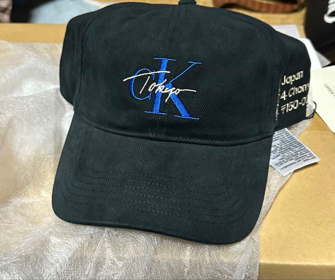   原宿　カルバンクライン限定キャップ