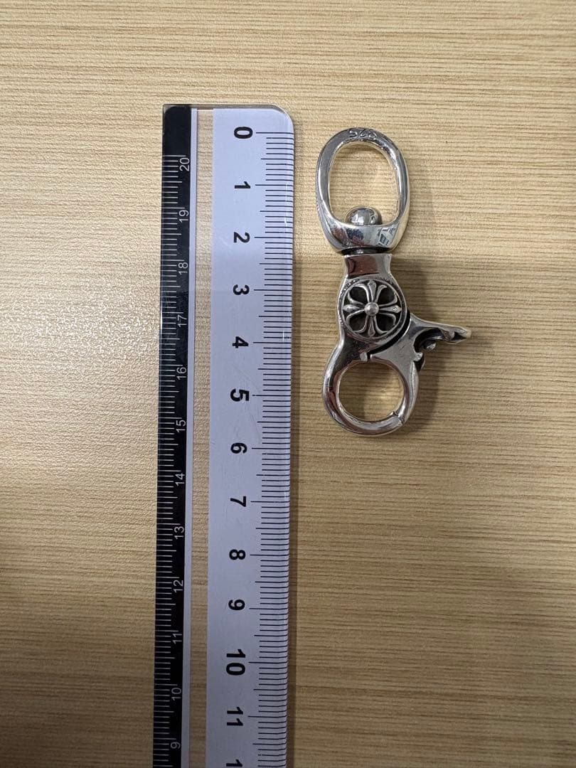 シルバー925刻印キーチェーン キーリングカラビナ【匿名配送】ポーチクロス付