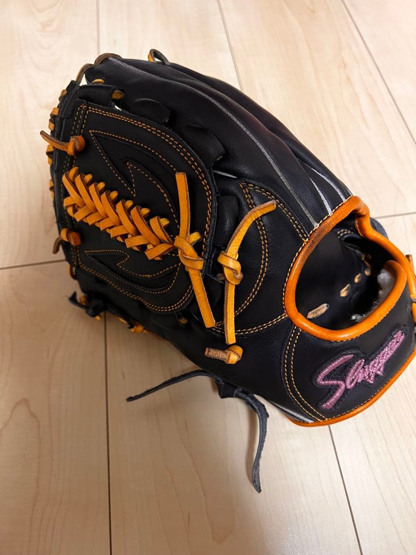 Shigeo 軟式グローブ 黒/オレンジ