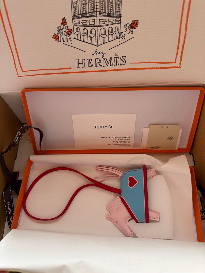 HERMES ロデオチャーム　ローズダーリン