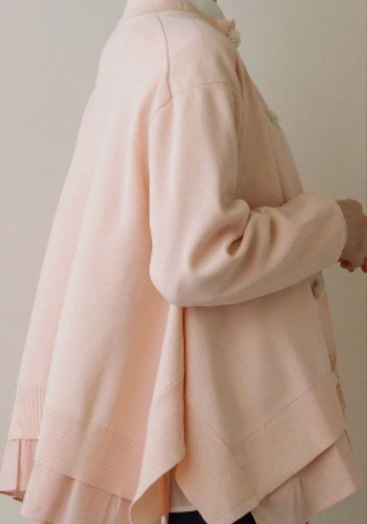 S　新作完売　2025 sono パール付きムショワールカーディガンピンク