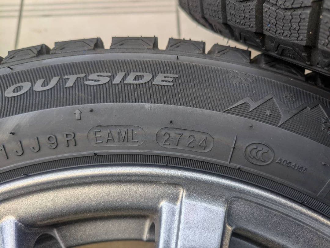 ★スタッドレスタイヤホイルセット 4本　14インチ★　美品　★送料込み★