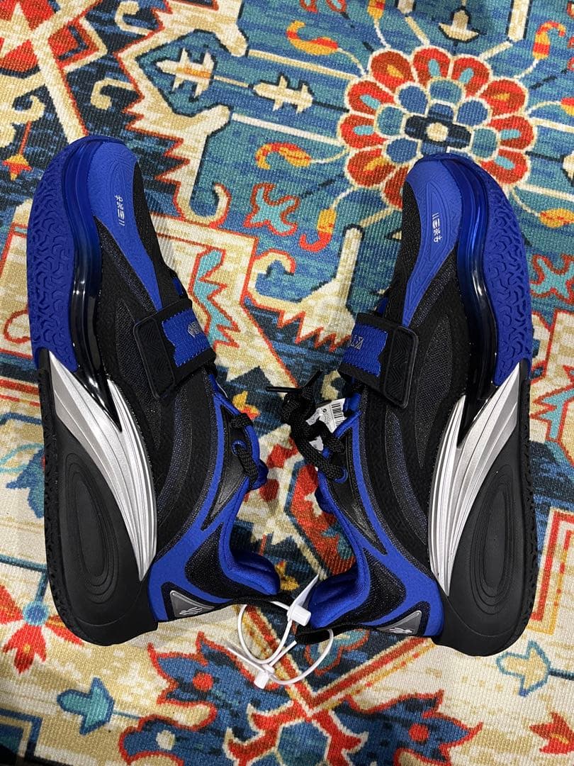 US9 Anta Kai1 Blue devilアンタ カイリー・アービング