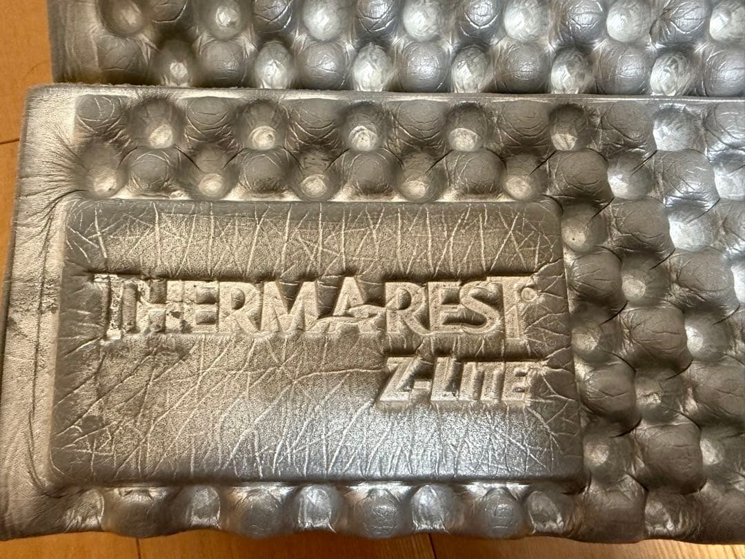 4*バ様 THERM-A-REST サーマレスト　Z ライトソル R 2セットま
