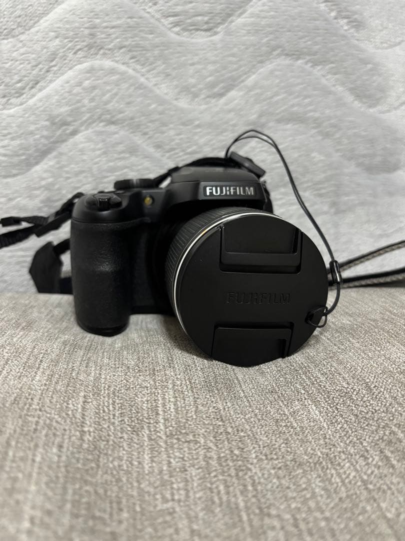 デジタルカメラ FinePix S9400W