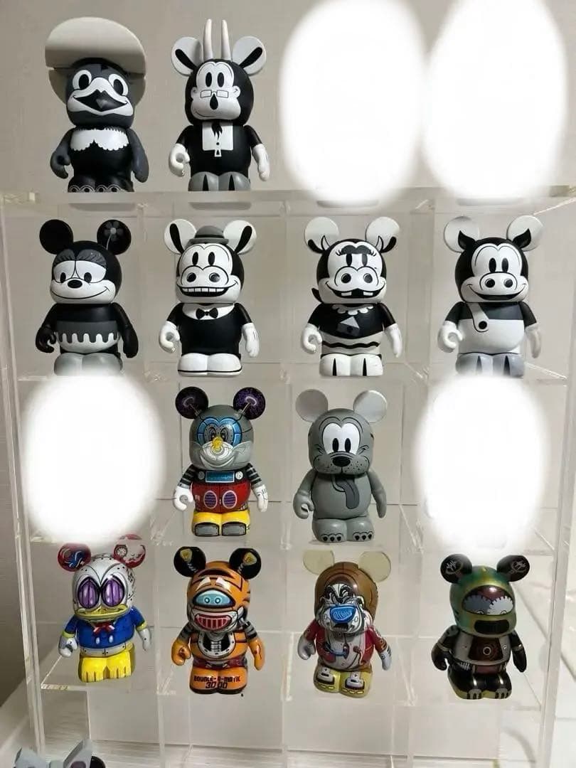 ディズニー、バイナルメーション（白黒ミニー、ドナルド）