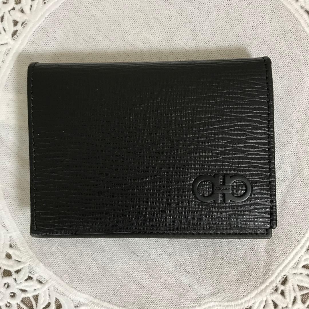 [新品]フェラガモ　名刺入れ
