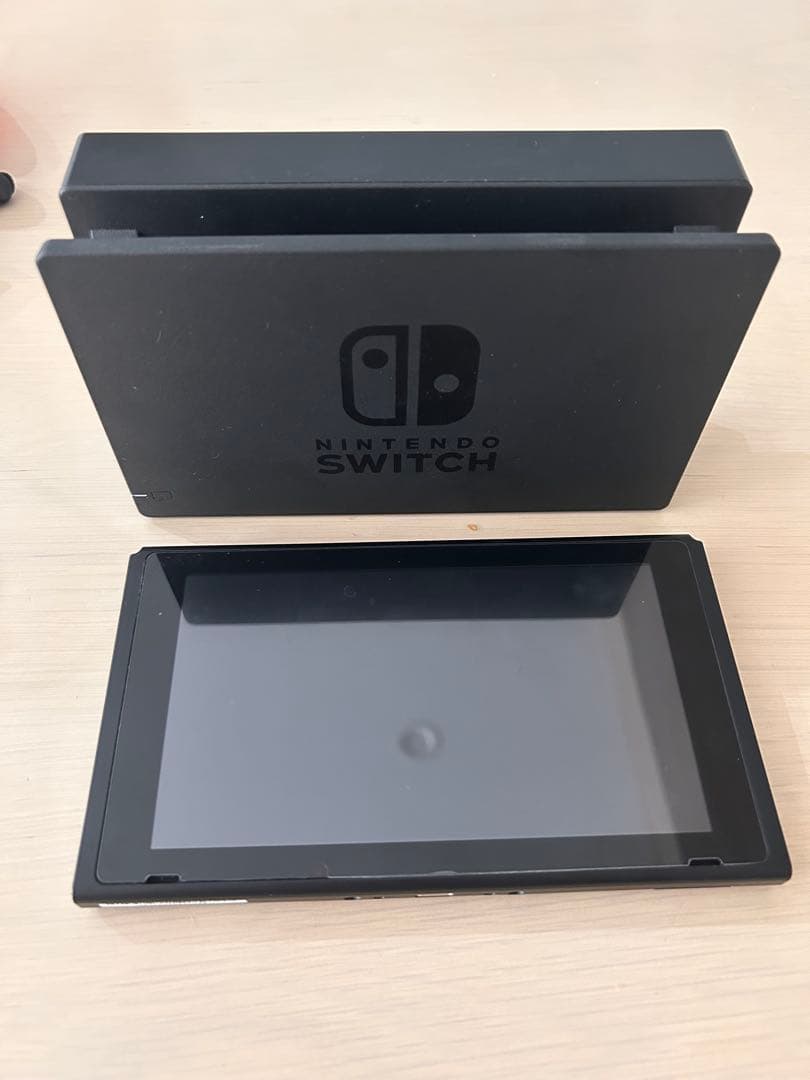 Nintendo Switch 本体 + Joy-Con イエロー　ジャンク品