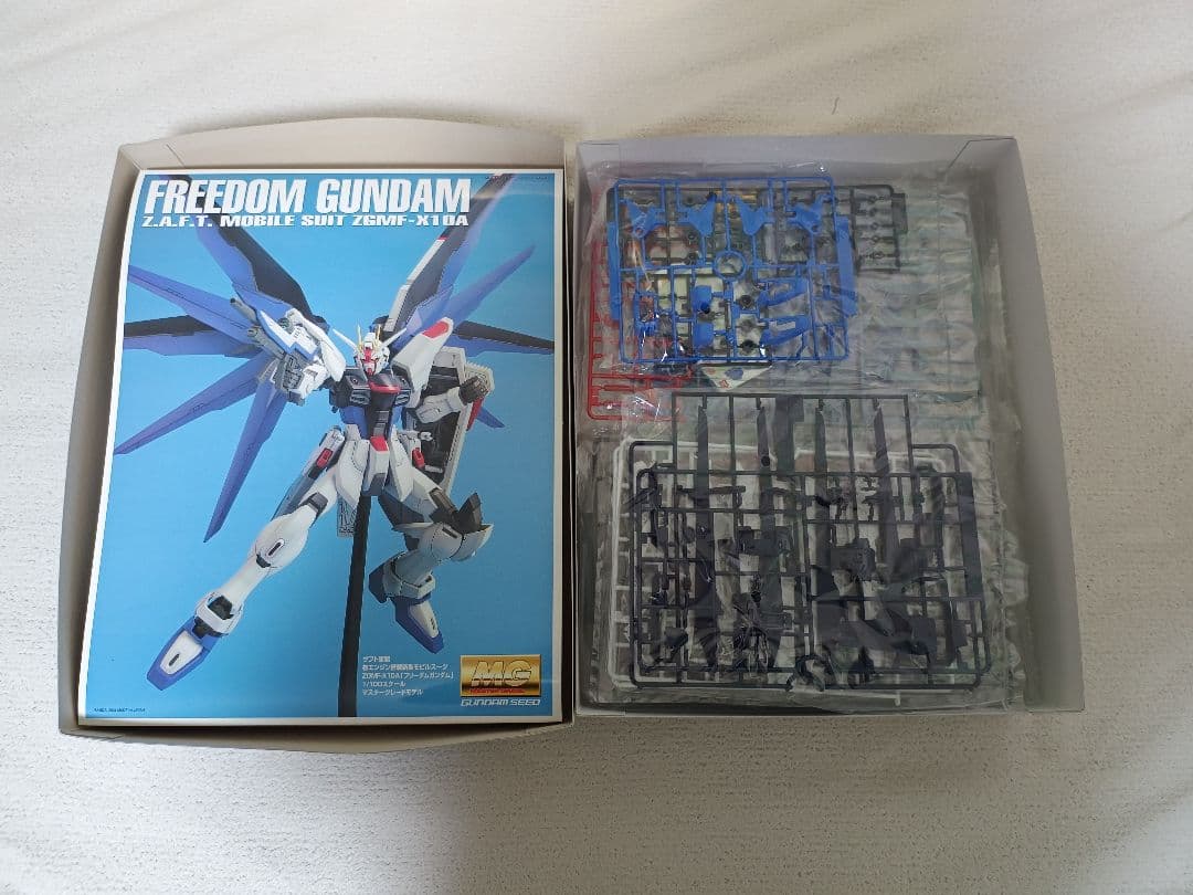 ガンプラ MG フリーダムガンダム キュベレイ ゼータプラス 3点セット