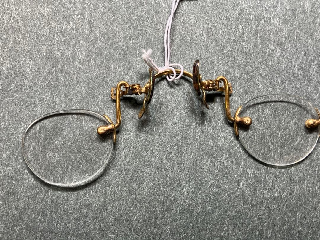 【E425】非常に古いヴィンテージフィンチ眼鏡　唯一無二の形状