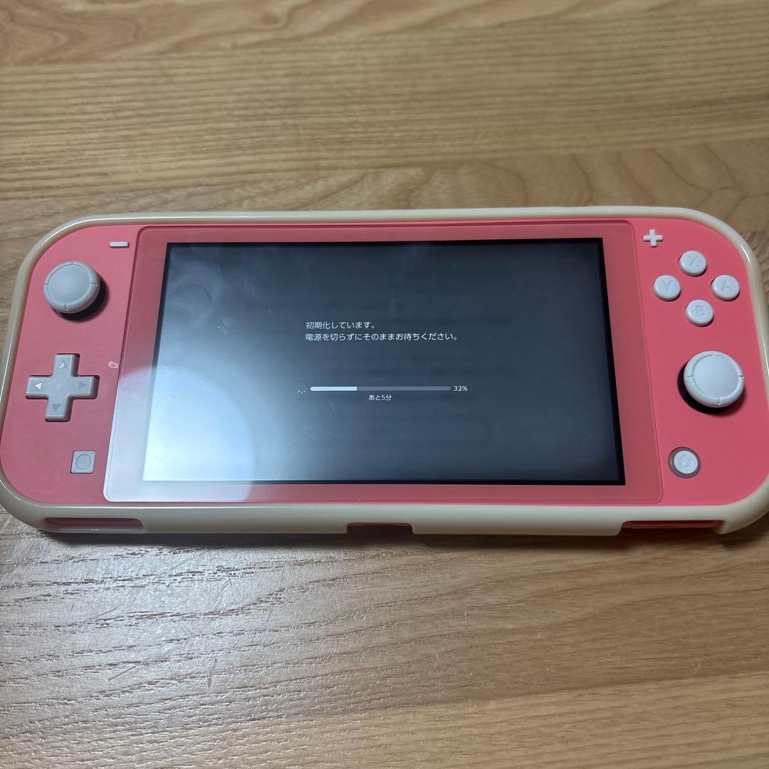 ニンテンドースイッチライト　ピンク