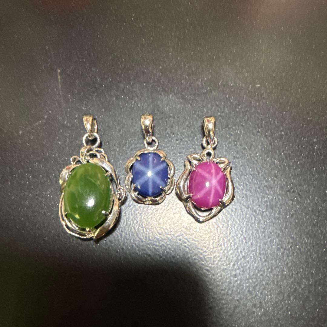 宝石ペンダント 3個セット　18K ホワイトゴールド？
