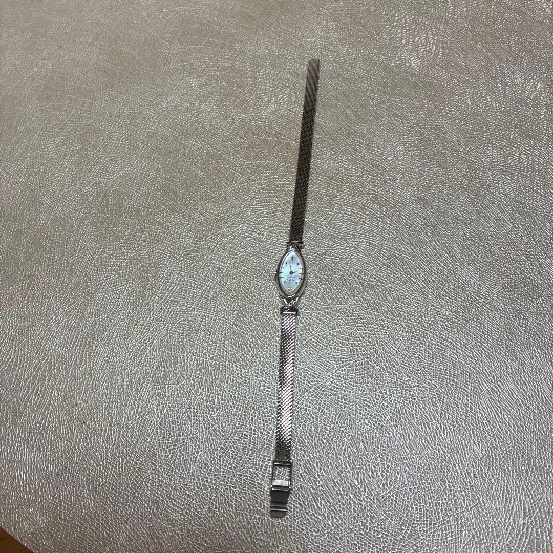 美品agete オーバルフェイスジュエリーウォッチシルバー販売証明書付き 19万