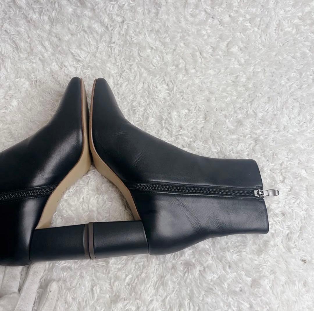 美品 ダイアナ ブラック レザー ショートブーツ スクエアトゥ サイドジップ 黒