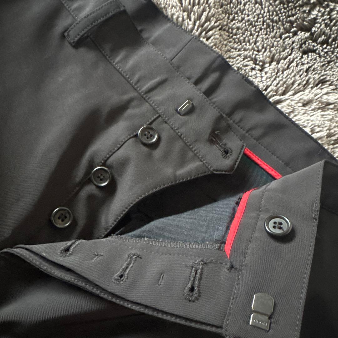 PRADA メンズパンツ　スラックス　表記50サイズ