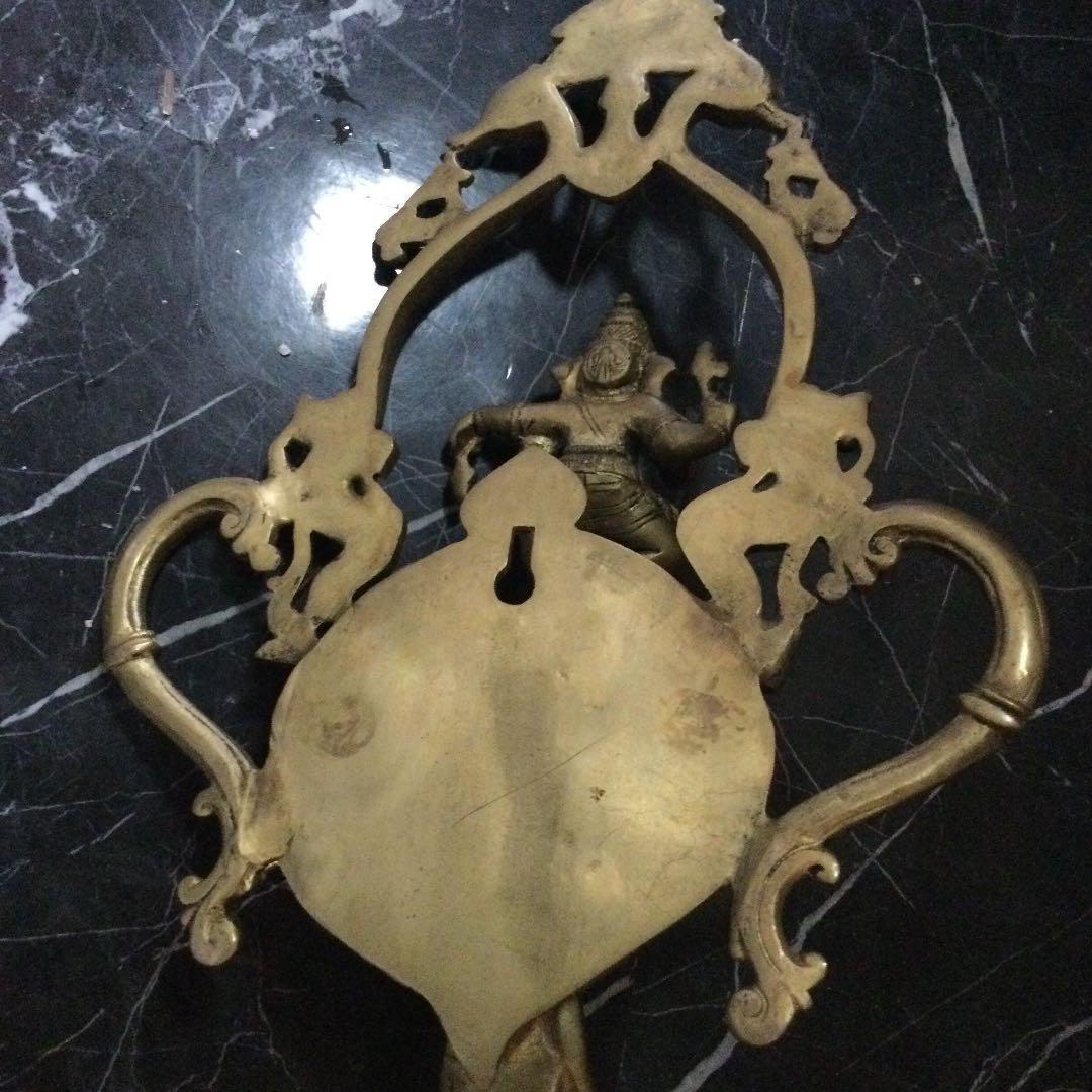 ダンシング ガネーシャ の ディーパム可能な壁掛 クジャクにライオン象と縁起物