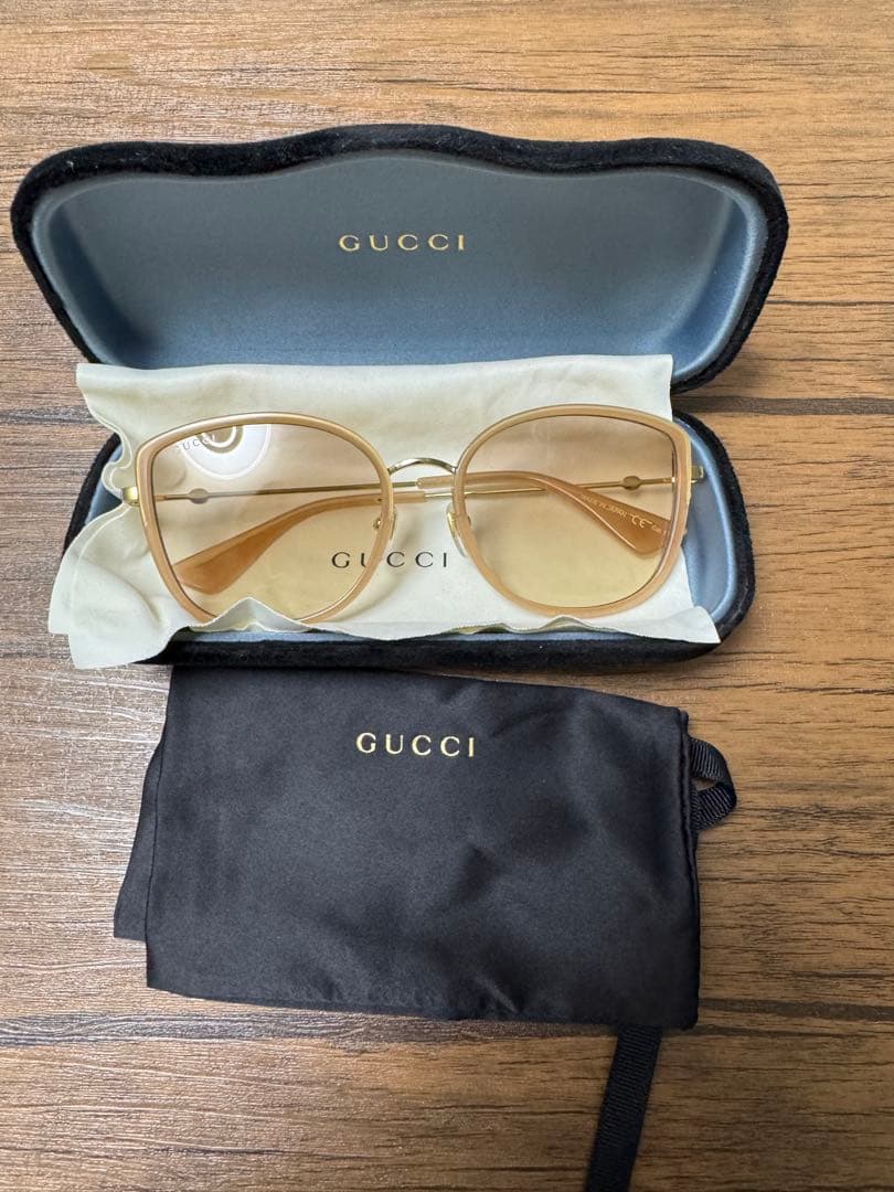 【美品】GUCCI ベージュ ラウンド型 サングラス