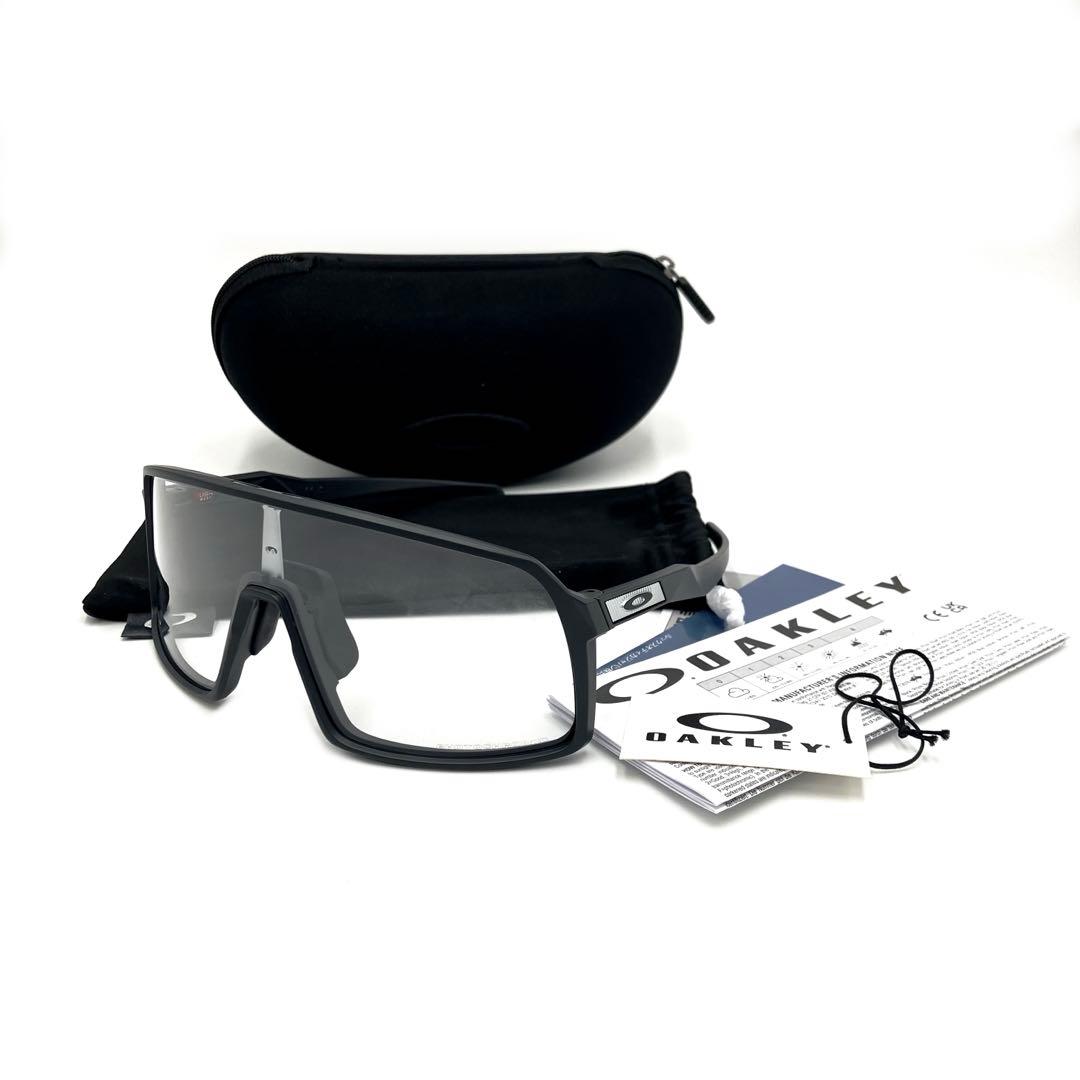 新品　OAKLEY オークリー アジアンフィット UVカット 調光レンズ