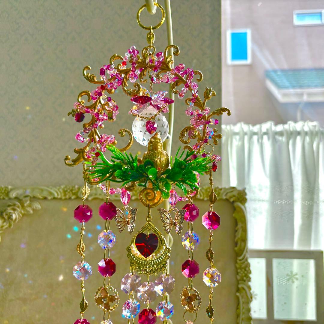 おばこ丸ページ✩.*˚SWAROVSKIサンキャッチャー