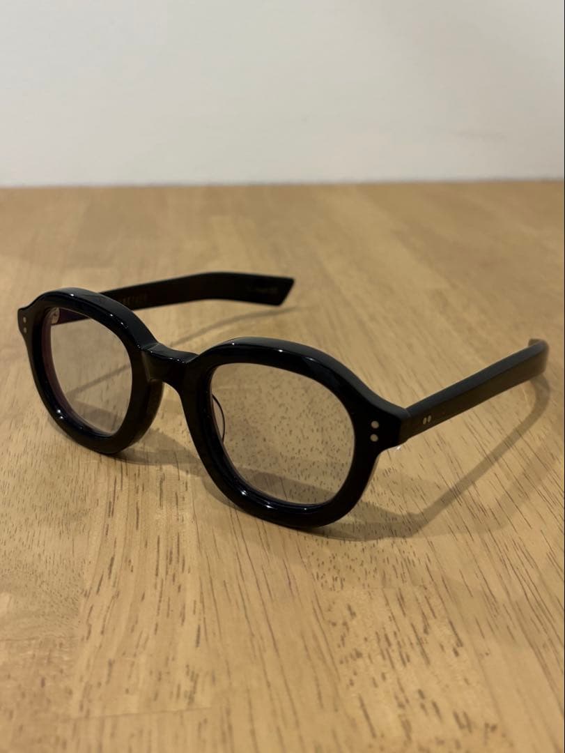 小物 LARGO / Lesca Lunetier