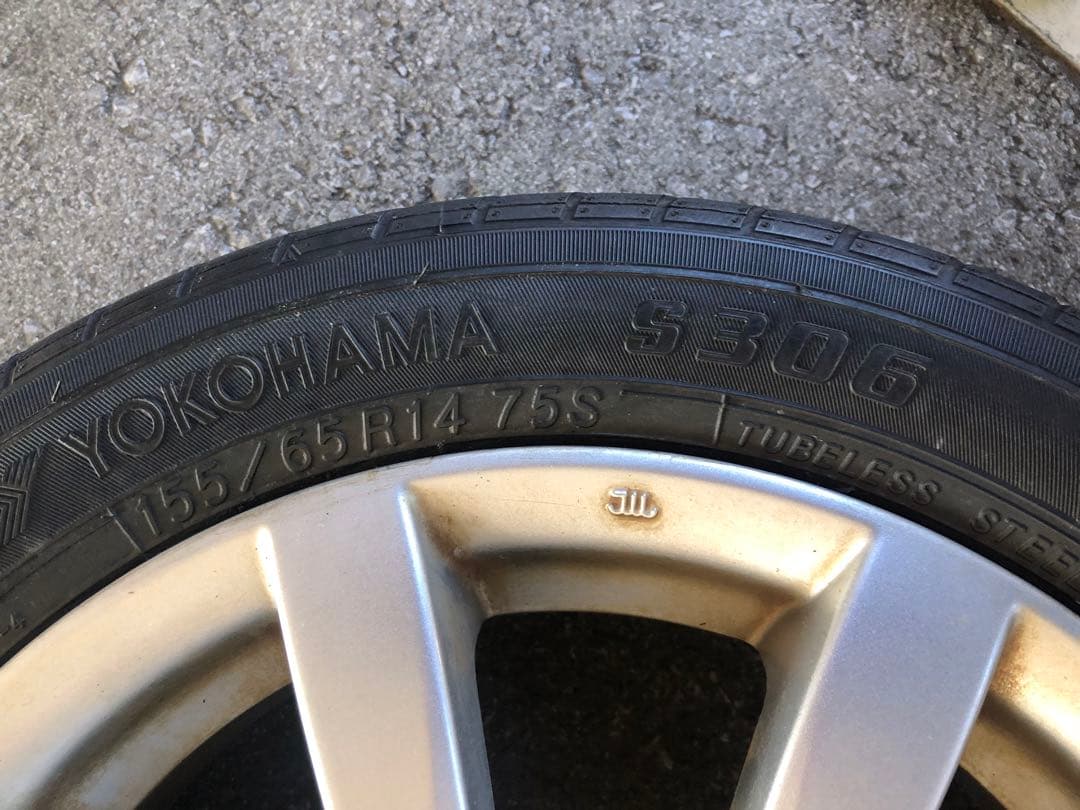 14 インチアルミホイール&タイヤ2本セット ①