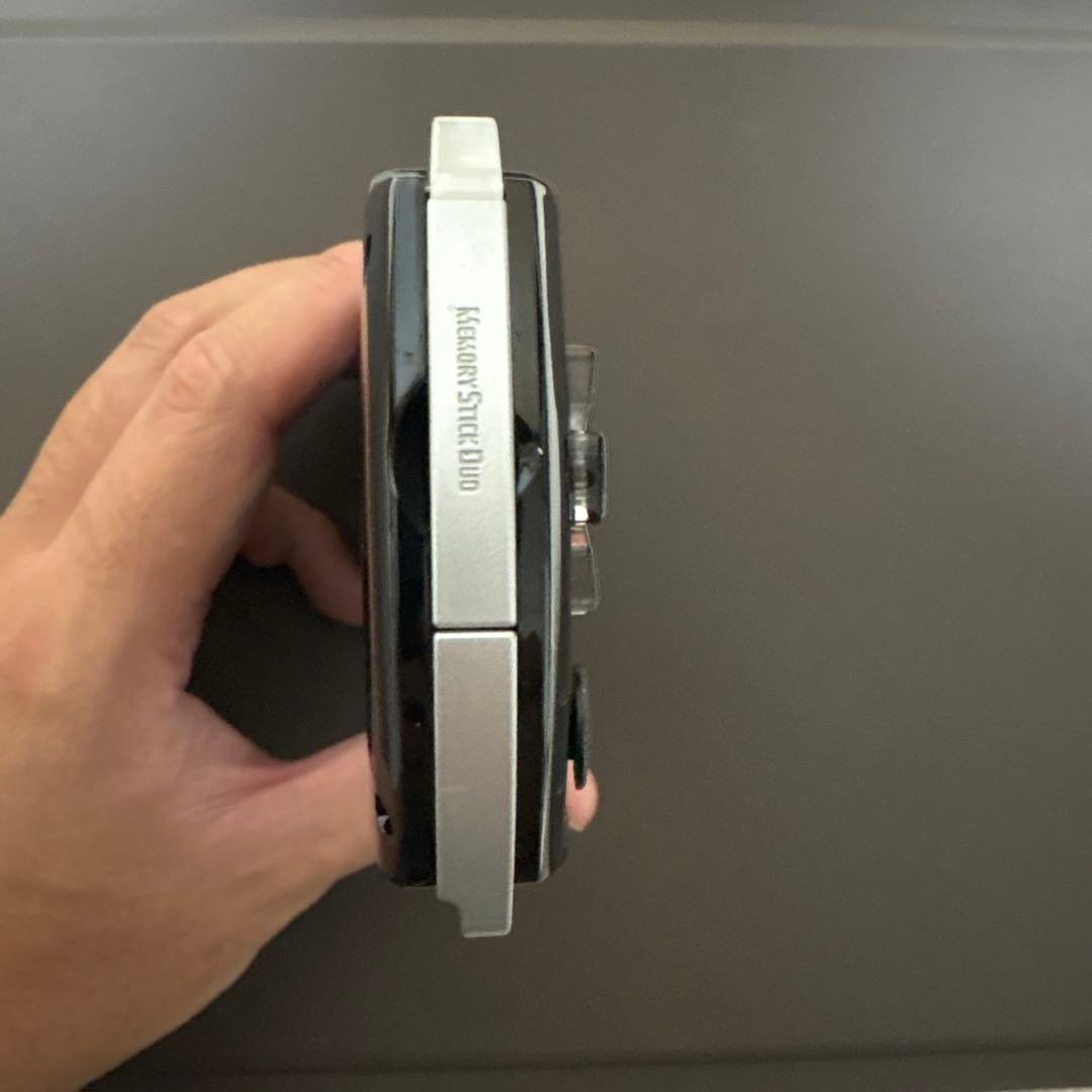 SONY PSP 3000ピアノブラック バリューパック【ソフトおまけ】