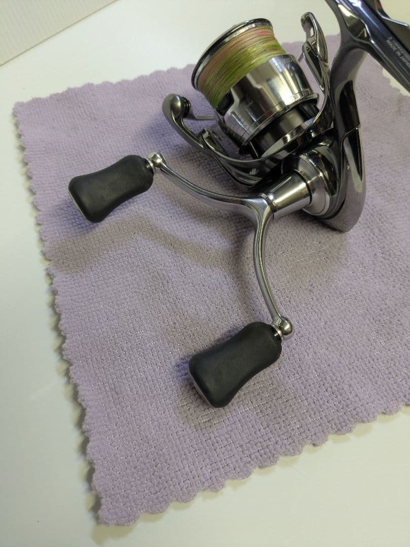 Daiwa EXIST LT2500S-DH スピニングリール ダイワ