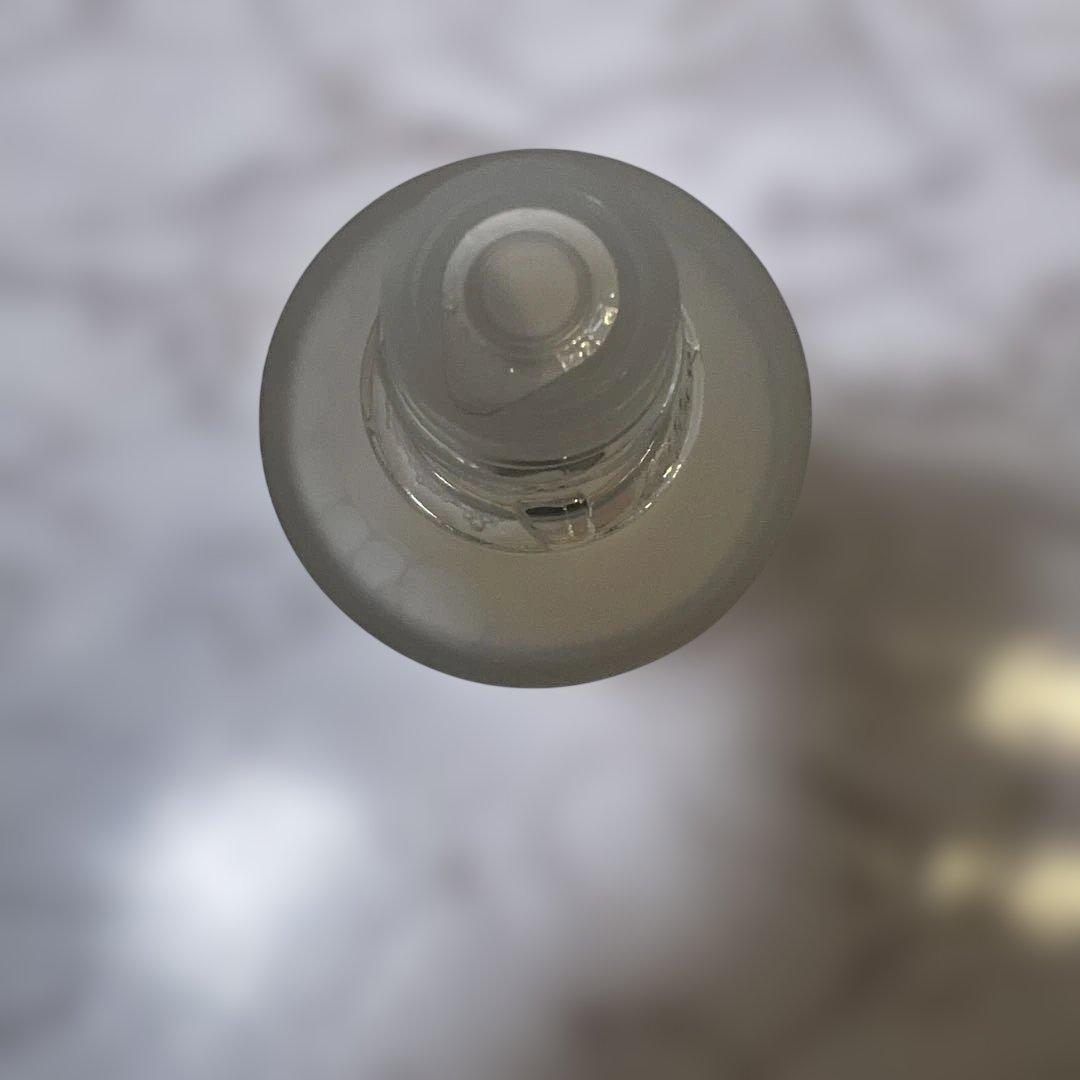 エスティローダー　マイクロエッセンスローションSF 200ml