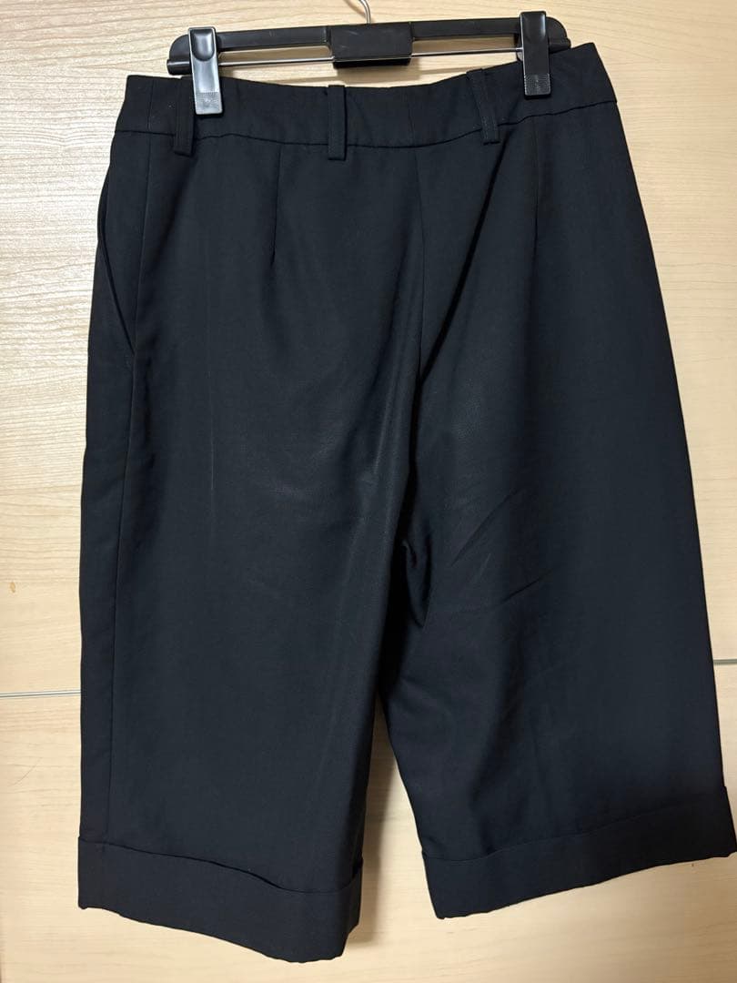 DRIES VAN NOTEN ブラックショートパンツ