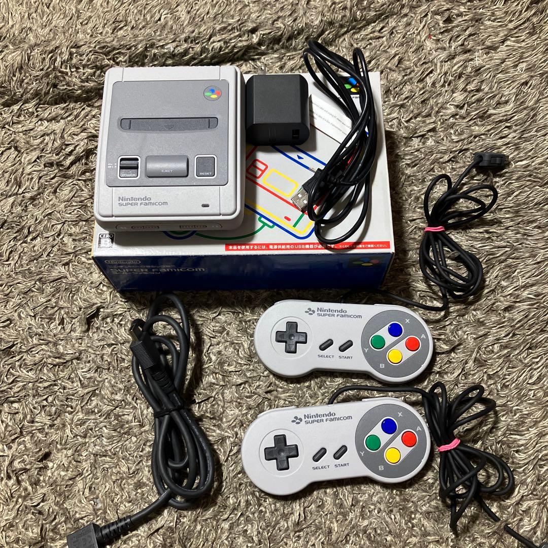 【箱&専用ケース付き】超美品　任天堂　クラシックミニ スーパーファミコン