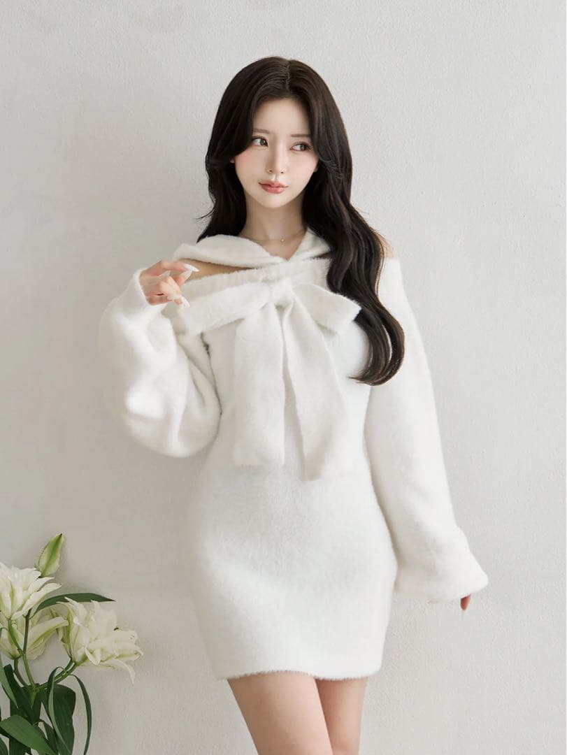 フーディーオフショルニットミニワンピース WHT Free