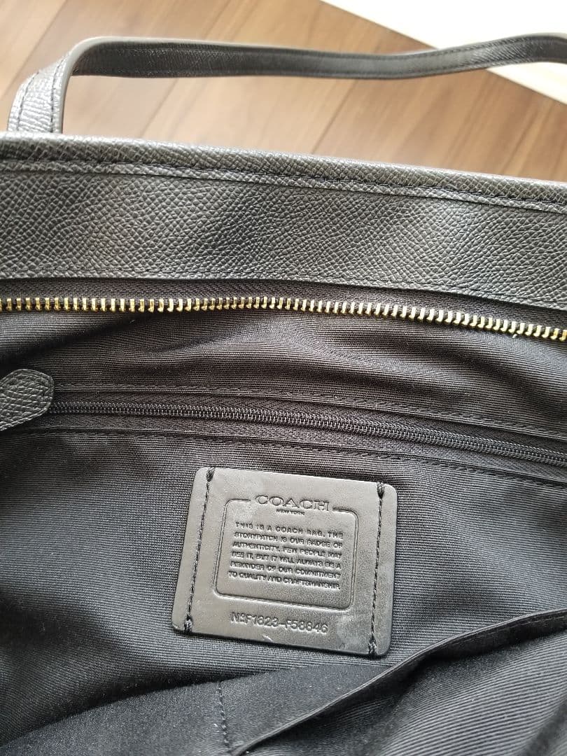 COACH シンプルショルダー　美品　黒