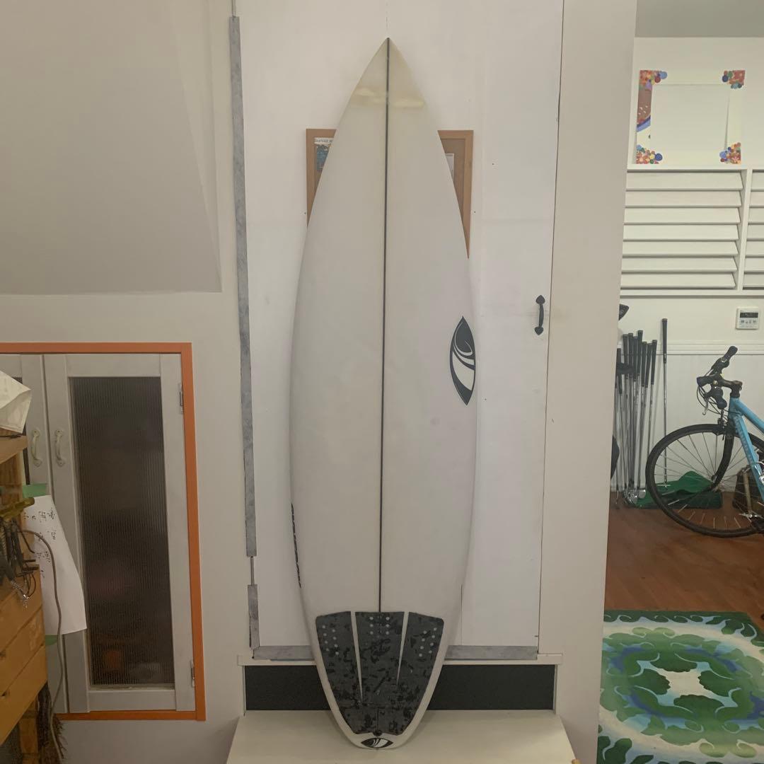 SharpEye SNEEZY 5’9” ショートボード 中古 修理あり 送料込