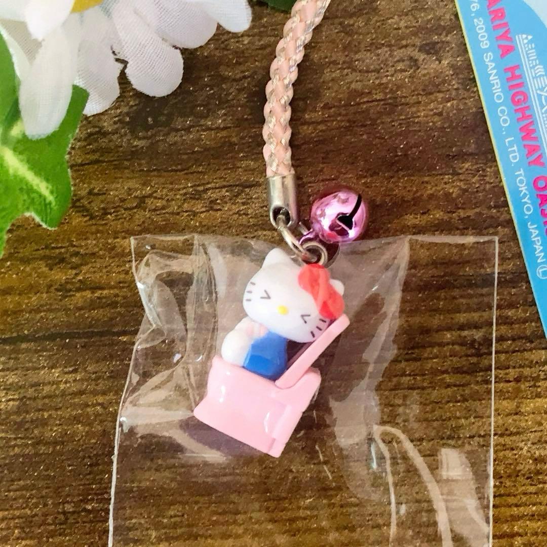 【レア】ハローキティ 刈谷ハイウェイオアシス限定　デラックストイレ　ピンク根付け