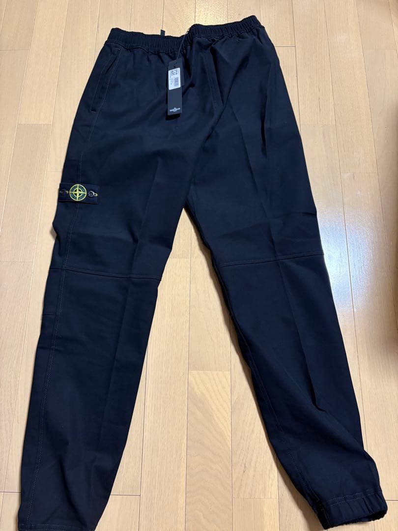 STONE  ブラックパンツ サイズ14