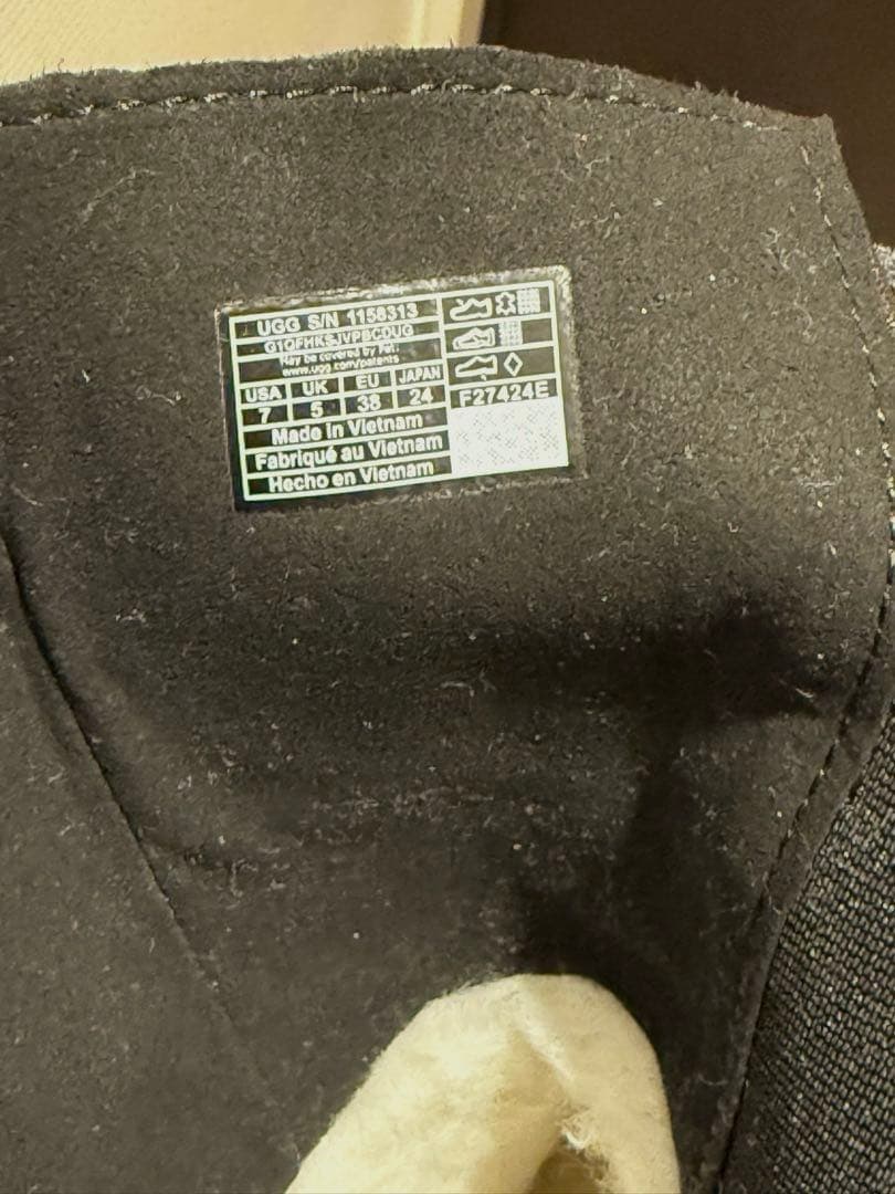 美品！　UGG アグ　ブラック ブーツ　24cm お値下げ