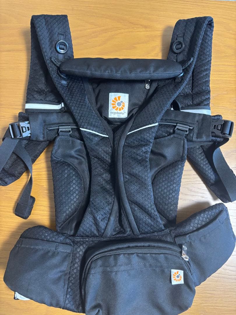 【正規品】エルゴベビー OMNI ブラック抱っこ紐　説明書あり