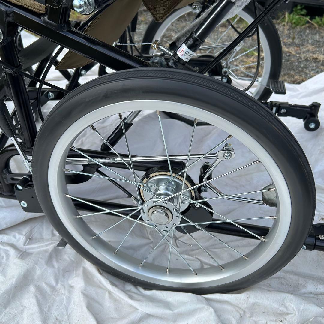 Miki 未使用品　リクライニング介助用車椅子 カーキ色