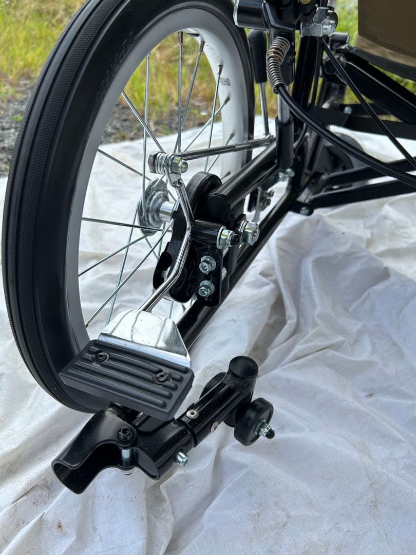 Miki 未使用品　リクライニング介助用車椅子 カーキ色