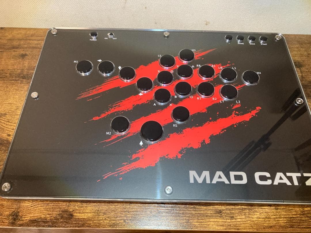 【Mad Catz / N.E.K.O.】レバーレスコントローラー