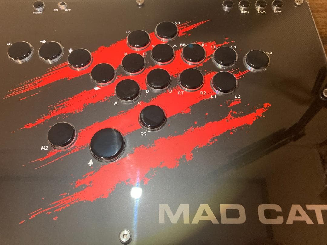 【Mad Catz / N.E.K.O.】レバーレスコントローラー