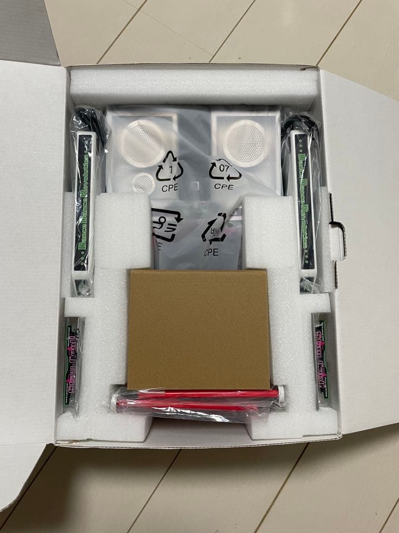 DDR クラシックミニ　ダンスダンスレボリューション　筐体　ゲーム　KONAMI