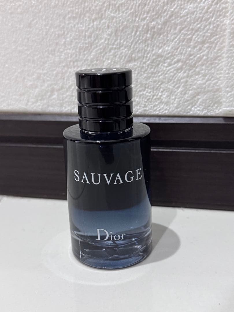 【ほぼ未使用】Dior SAUVAGE ソヴァージュ オードパルファン　60ml