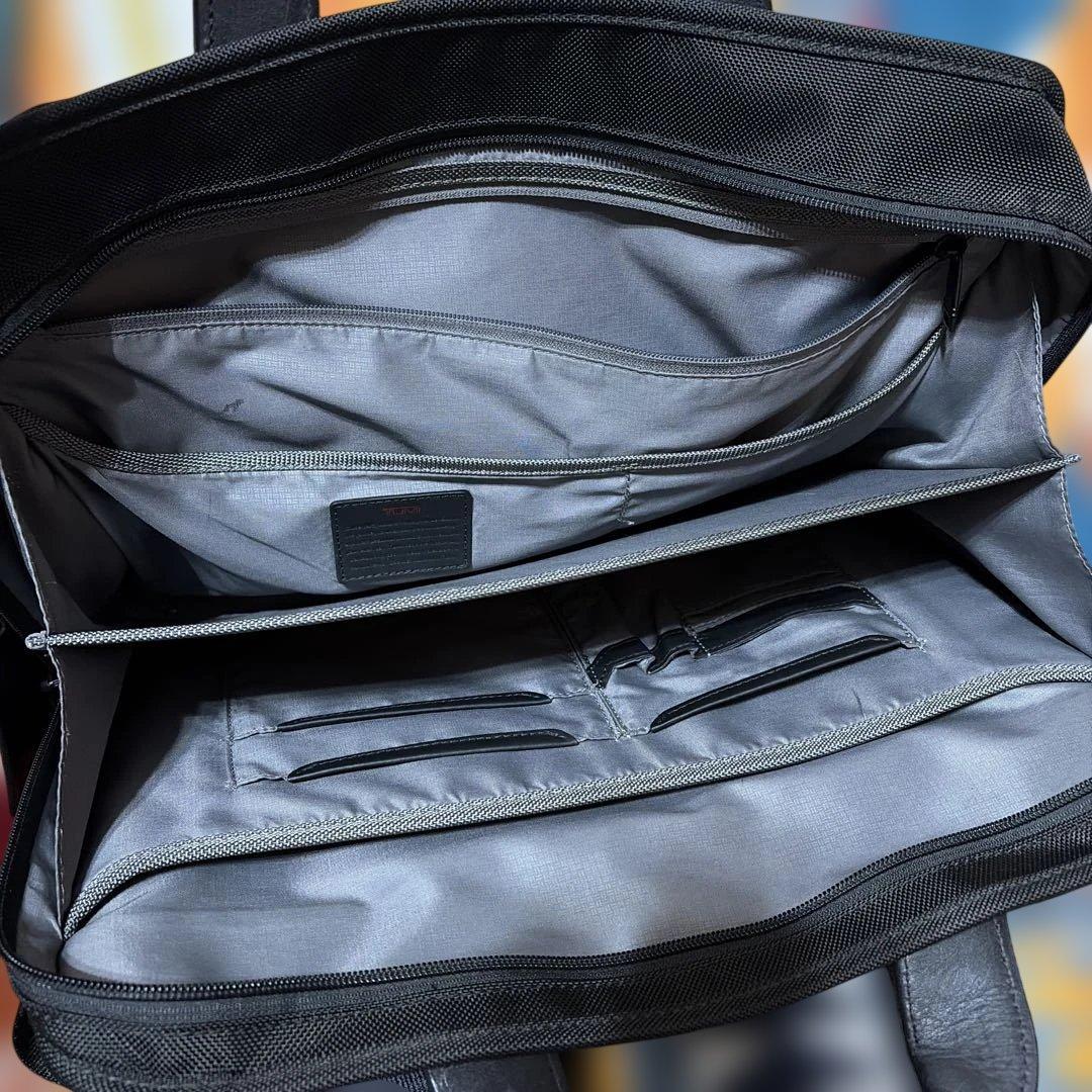TUMI ALPHA 3 ブラック ビジネスバッグ